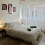Apartment Centre Proche Chu