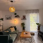 Centre Proche Chu Apartment
