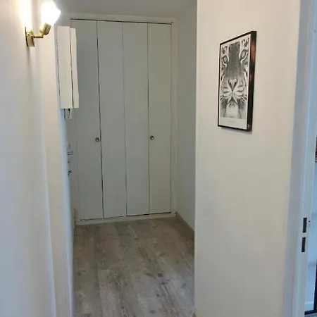 Apartment Centre Proche Chu