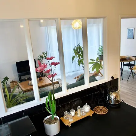 Centre Proche Chu Appartamento