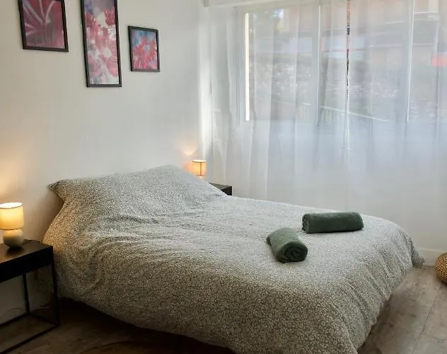 Apartment Centre Proche Chu