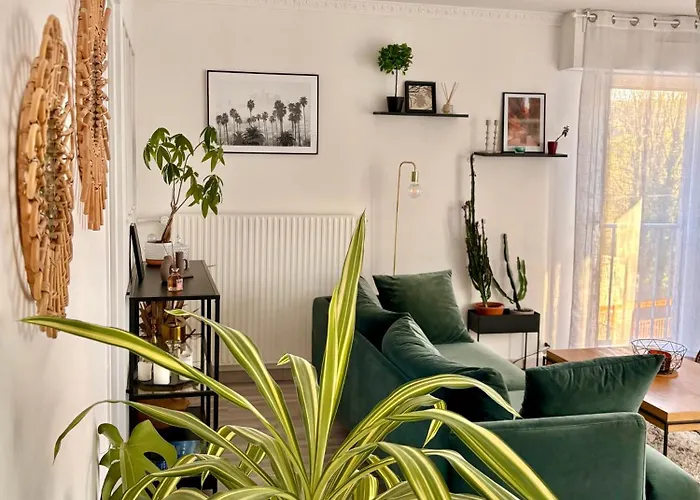 Apartment Centre Proche Chu