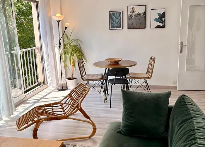 Centre Proche Chu * Руан