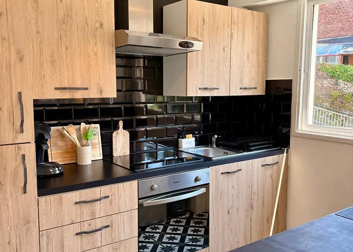 Centre Proche Chu Апартаменты *