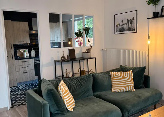 Centre Proche Chu * Руан